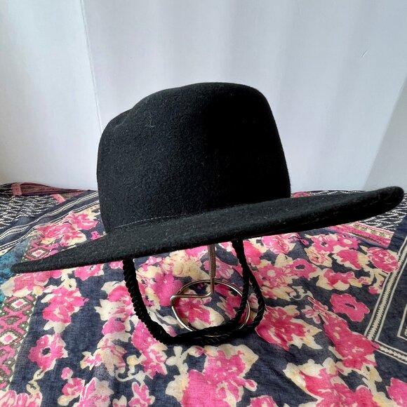 Vintage Betmar Black Hat, 100% Wool, Bolero Style, Excellent Condition! - Picture 14 of 16